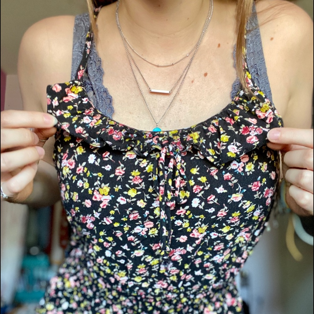 ✨FLOWER DRESS✨ - Picture 3 of 4